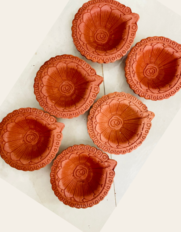 Clay Diyas (Set of 6)